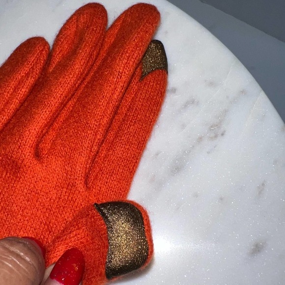 Echo Design Phone Compatibility Gloves - Picture 7 of 11